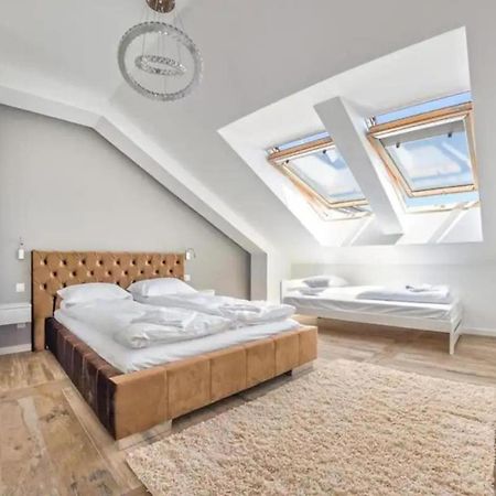 Golden Apartments Gdansk&Swb12 Bagian luar foto